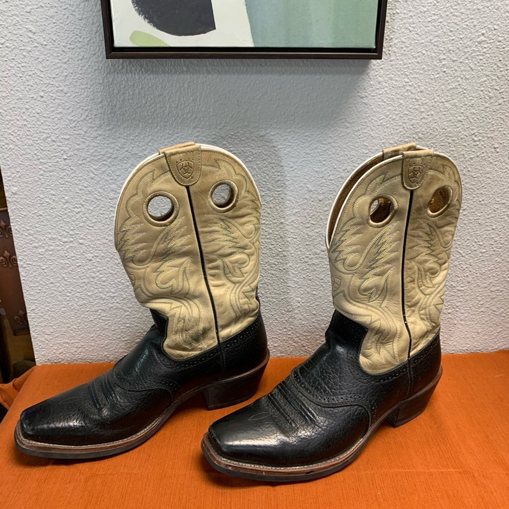 Ariat men’s roughneck boots | used
